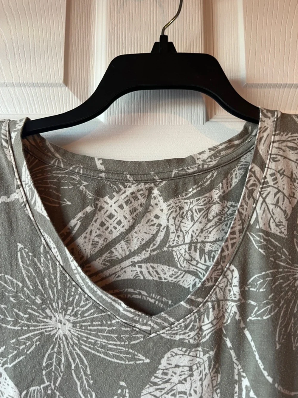 Soft Surroundings Olive & White Floral V-Neck Short Sleeve Tee - Picture 4 of 9